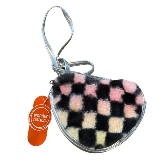 Wonder Nation Heart Icon Crossbody Bag - Picture 2 of 12